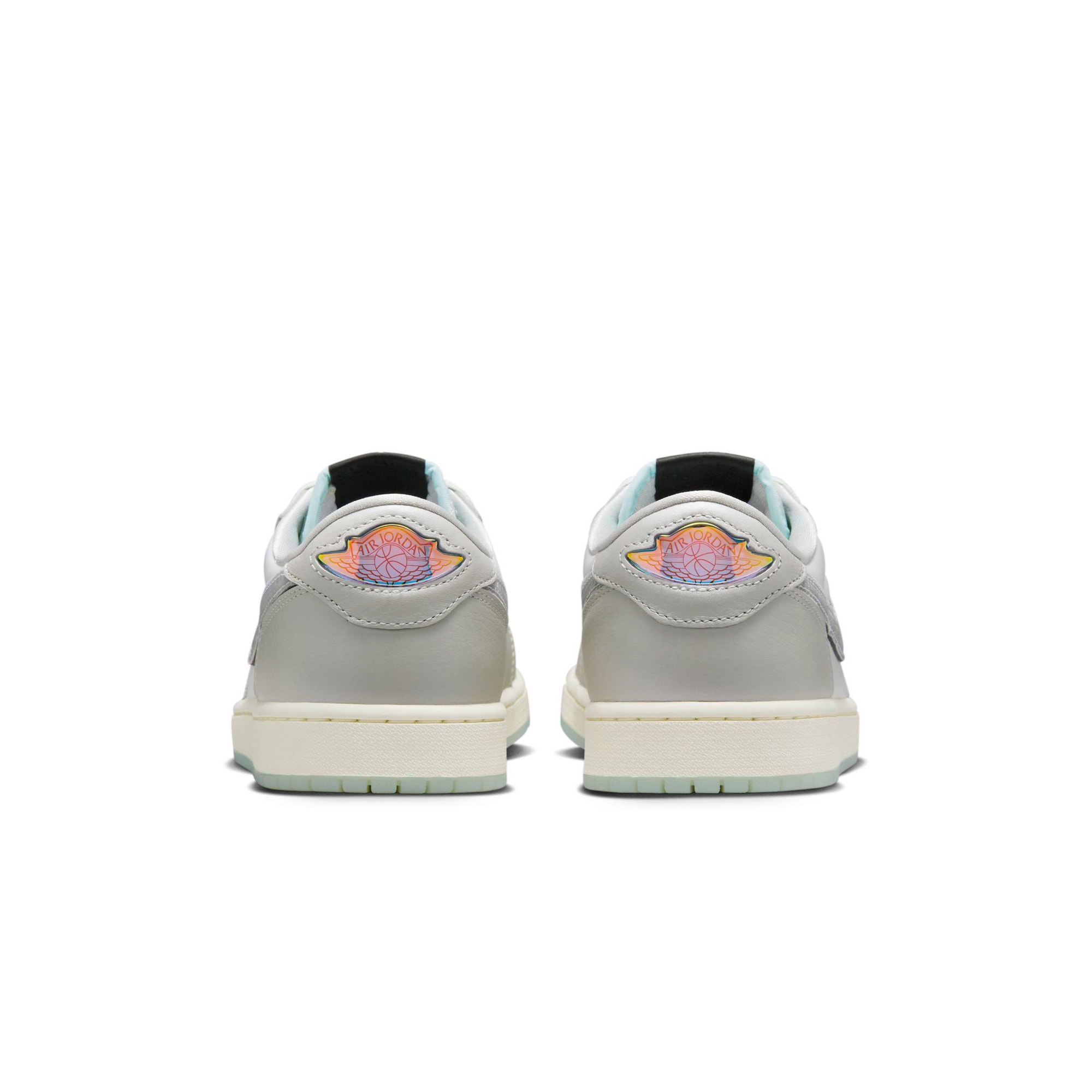 Air Jordan 1 Retro Low LNY - White/Photon Dust product photo