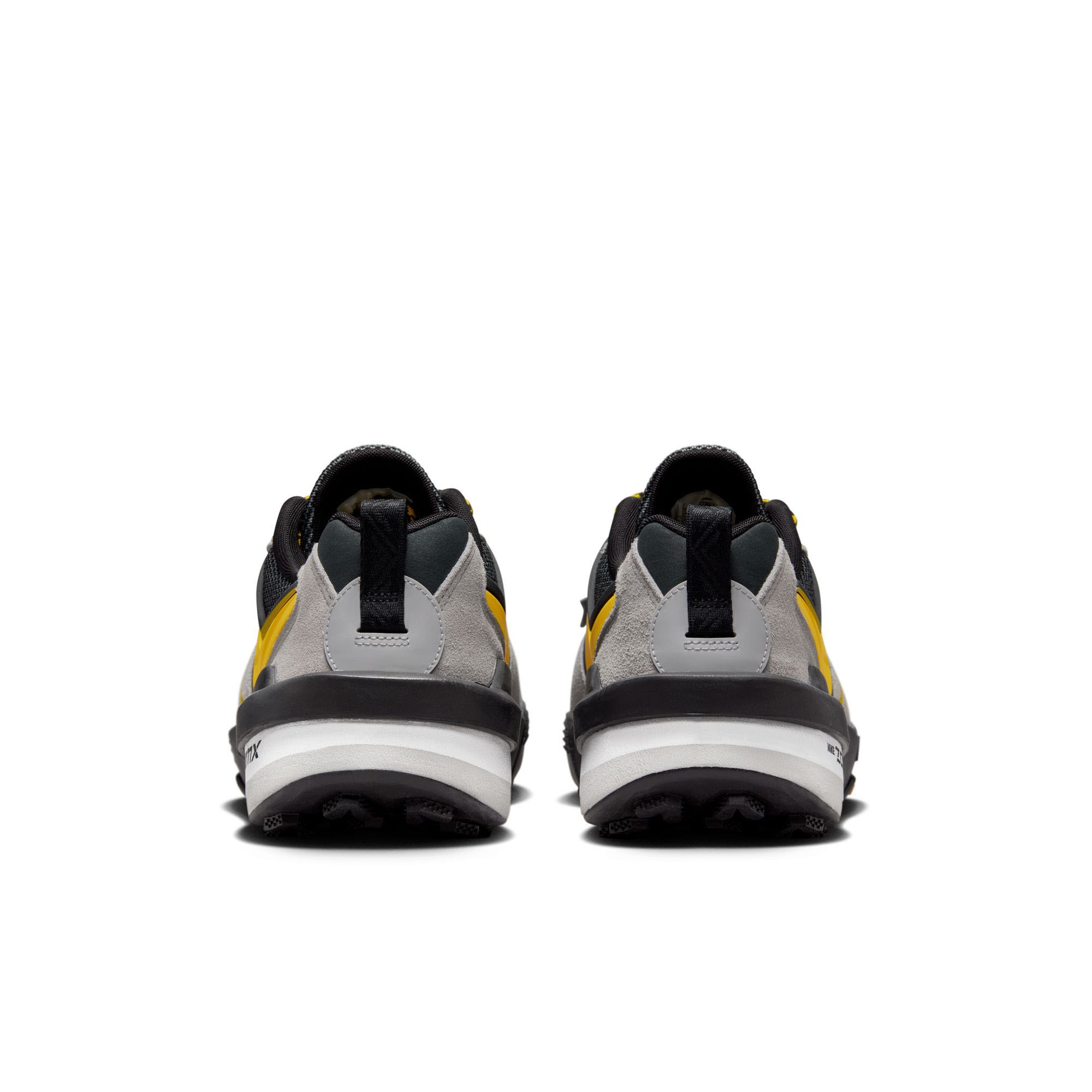 Nike Zegamadome x Sacai - Matte Silver/Tour Yellow product photo