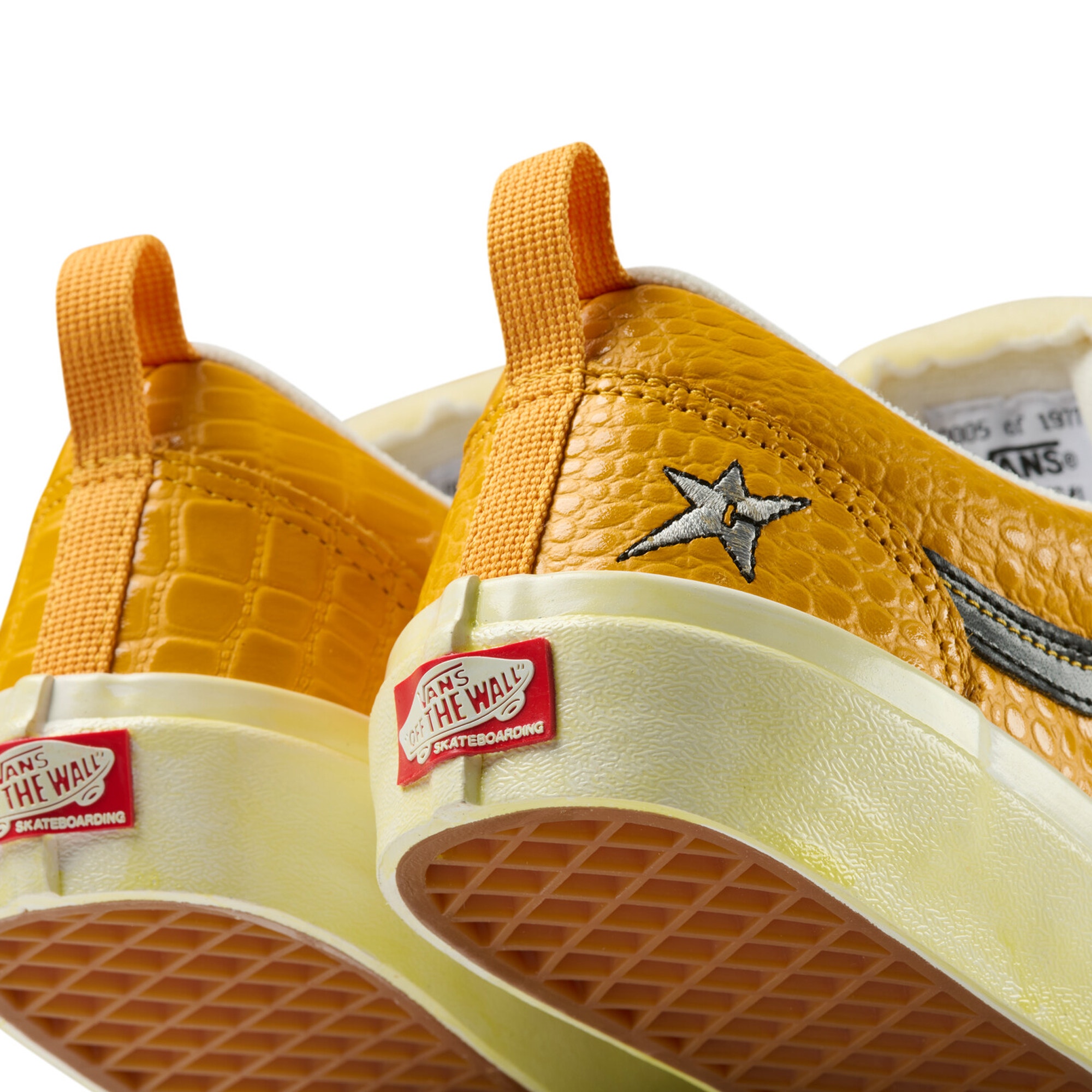 Skate Old Skool 36+VCU Carpet - Yellow product photo
