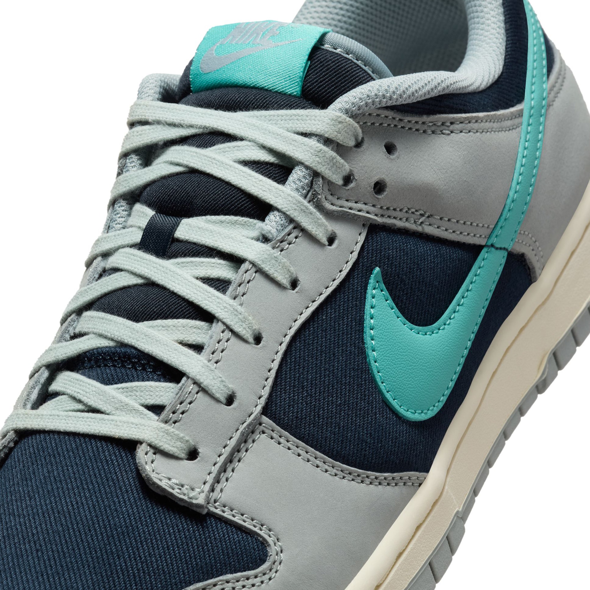 Nike Dunk Low Retro Premium - Light Pumice product photo