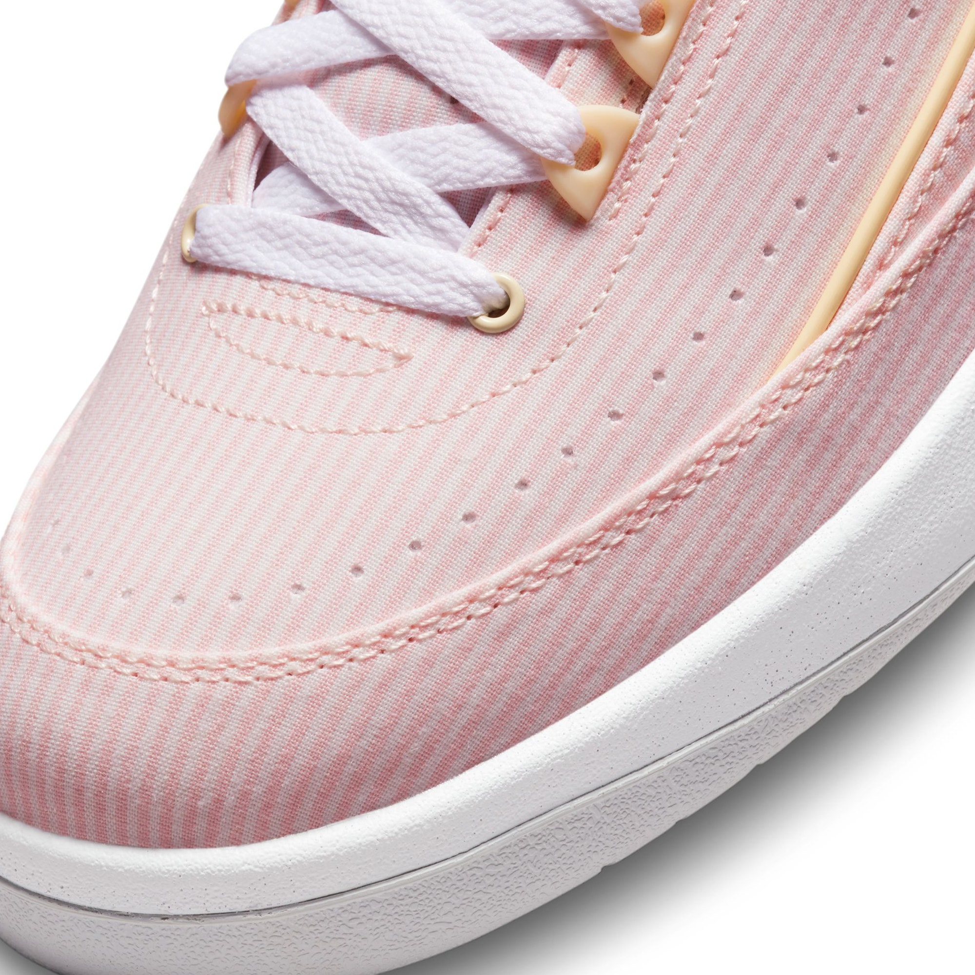 Air Jordan 2 Retro Low - Atmosphere/Pale Vanilla product photo