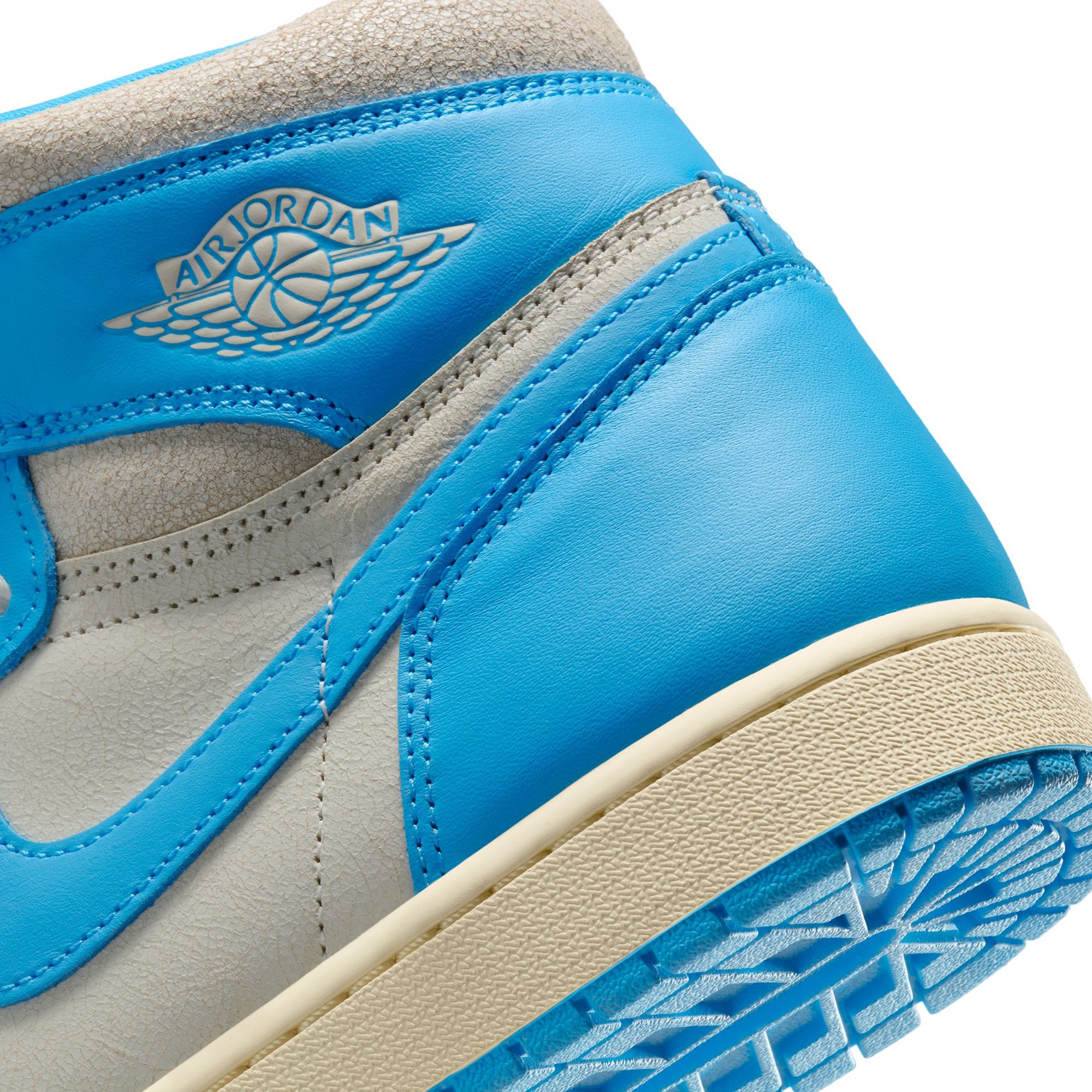 Air Jordan 1 Retro High OG - Dk Powder Blue product photo