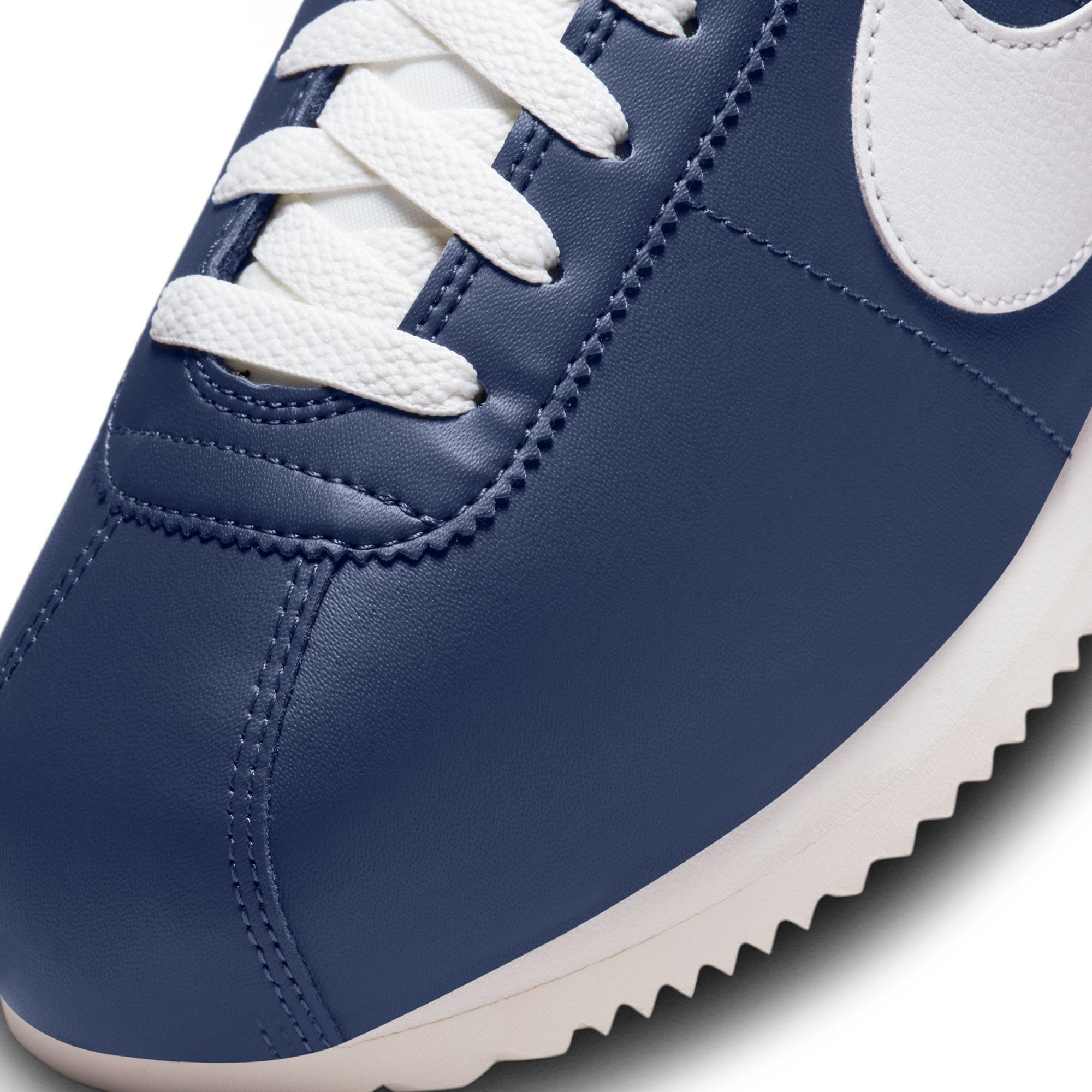 Nike cortez high top for sale store