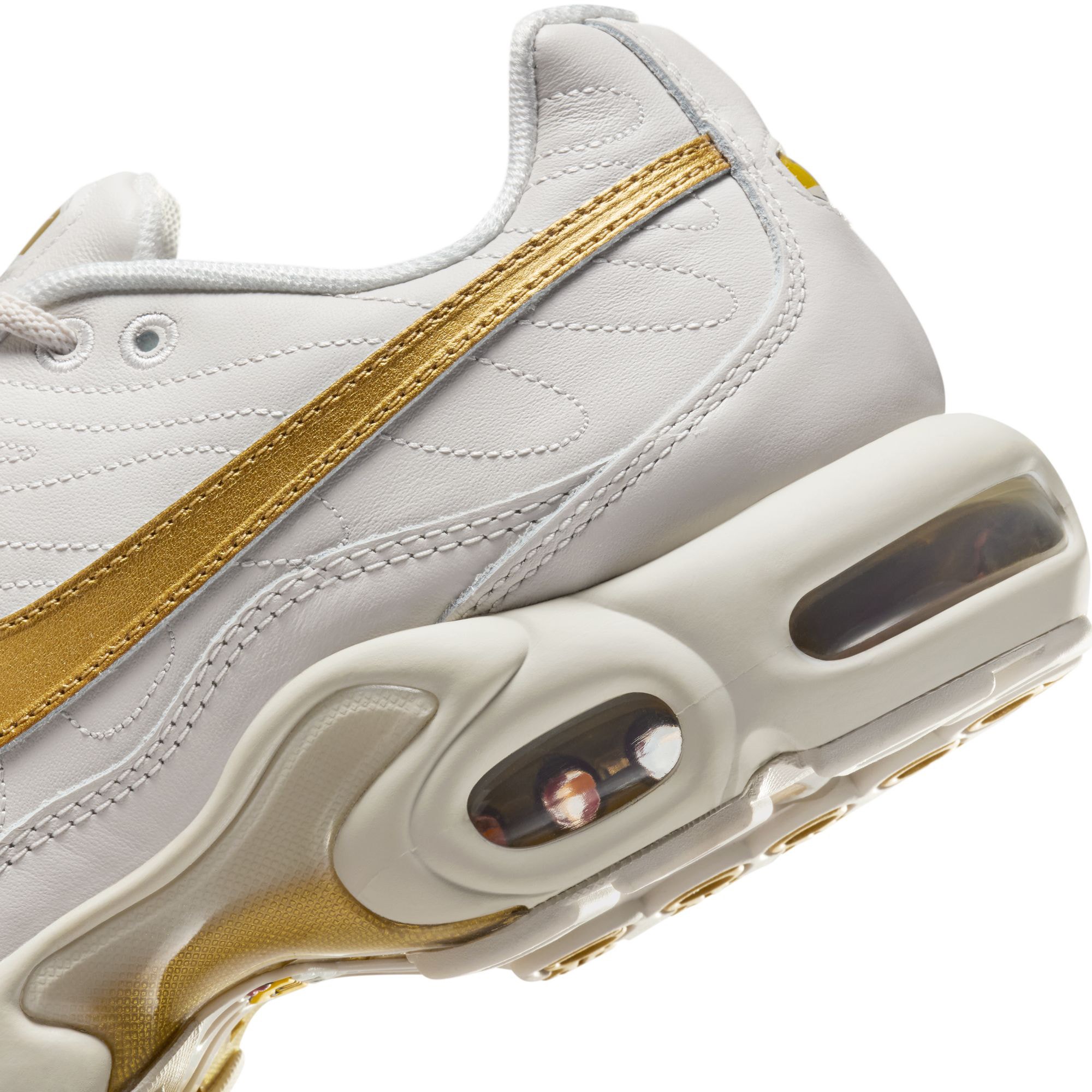 Nike Air Max Plus - Phantom/Metallic Gold product photo