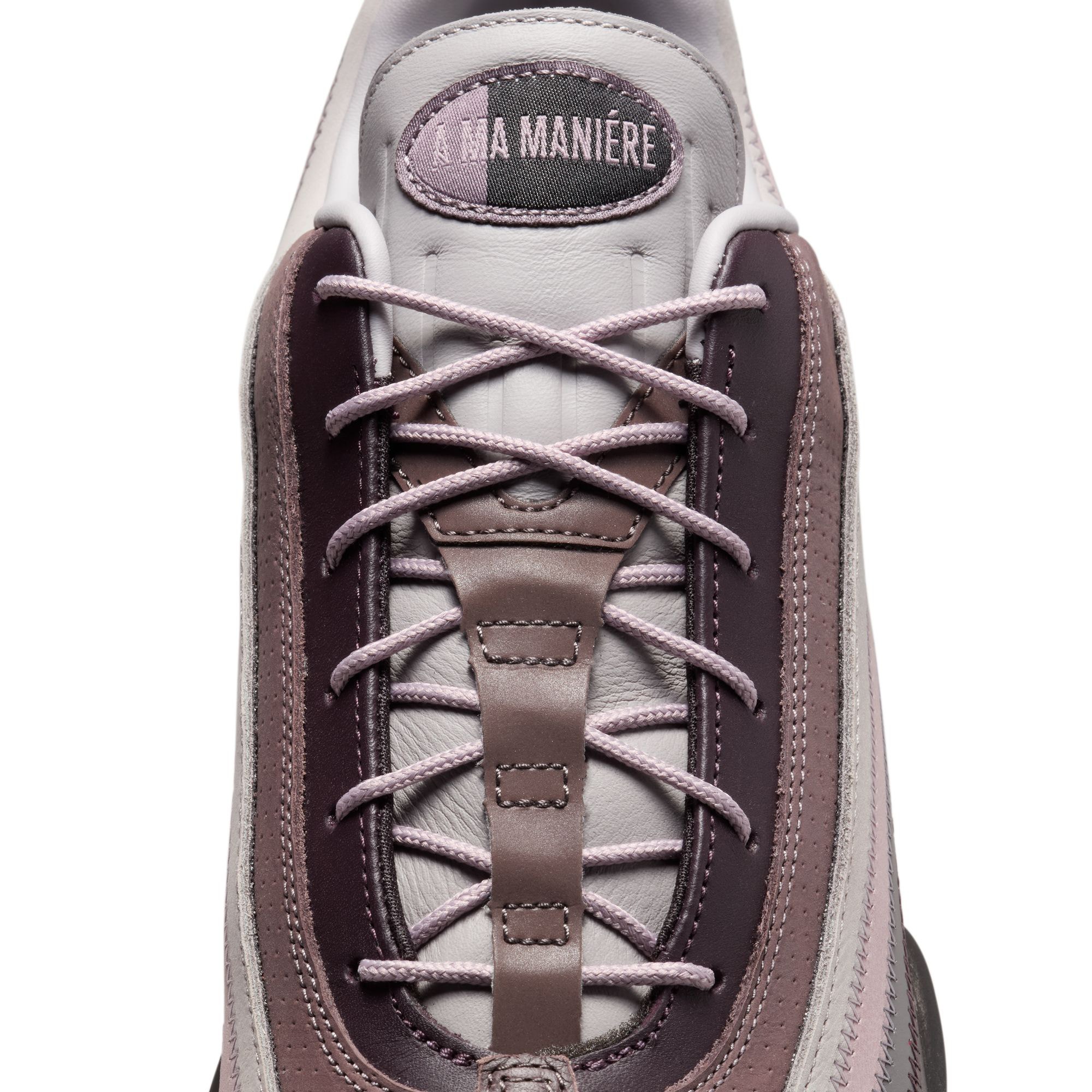 Nike Air Max 95 SP - Dk Violet Ore/Burgundy product photo