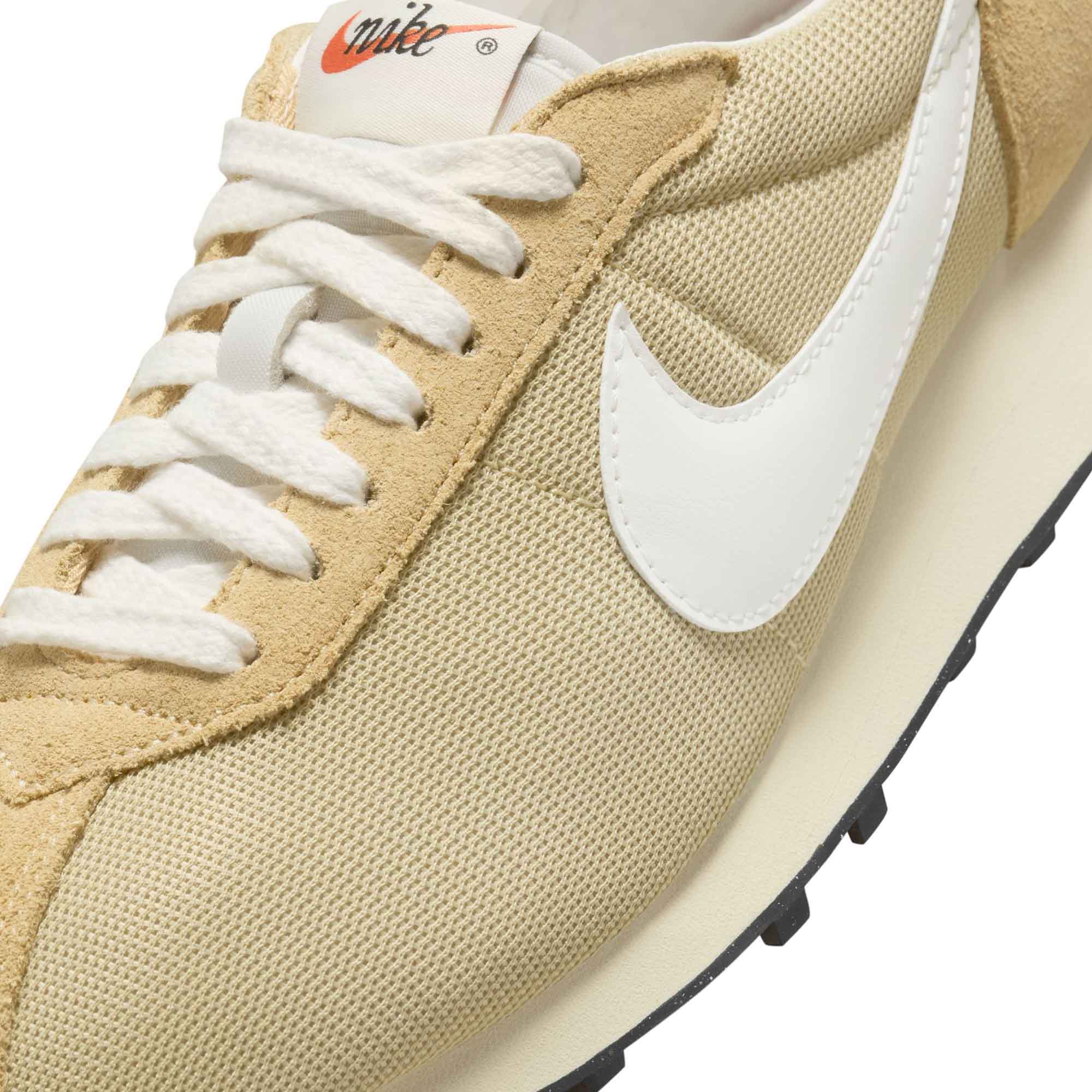 Nike LD-1000 - Team Gold/Sail product photo