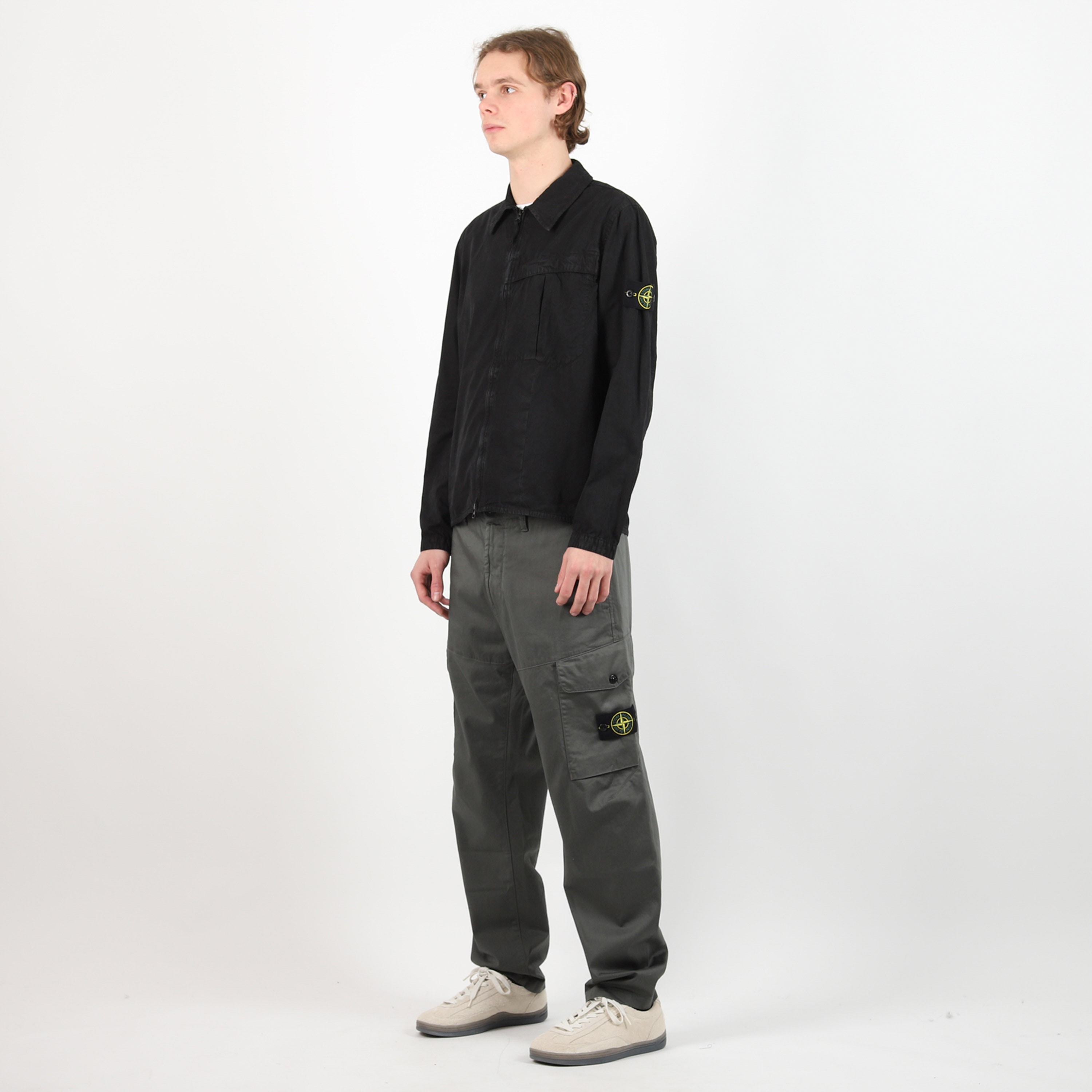 103WN Overshirt - Black product photo