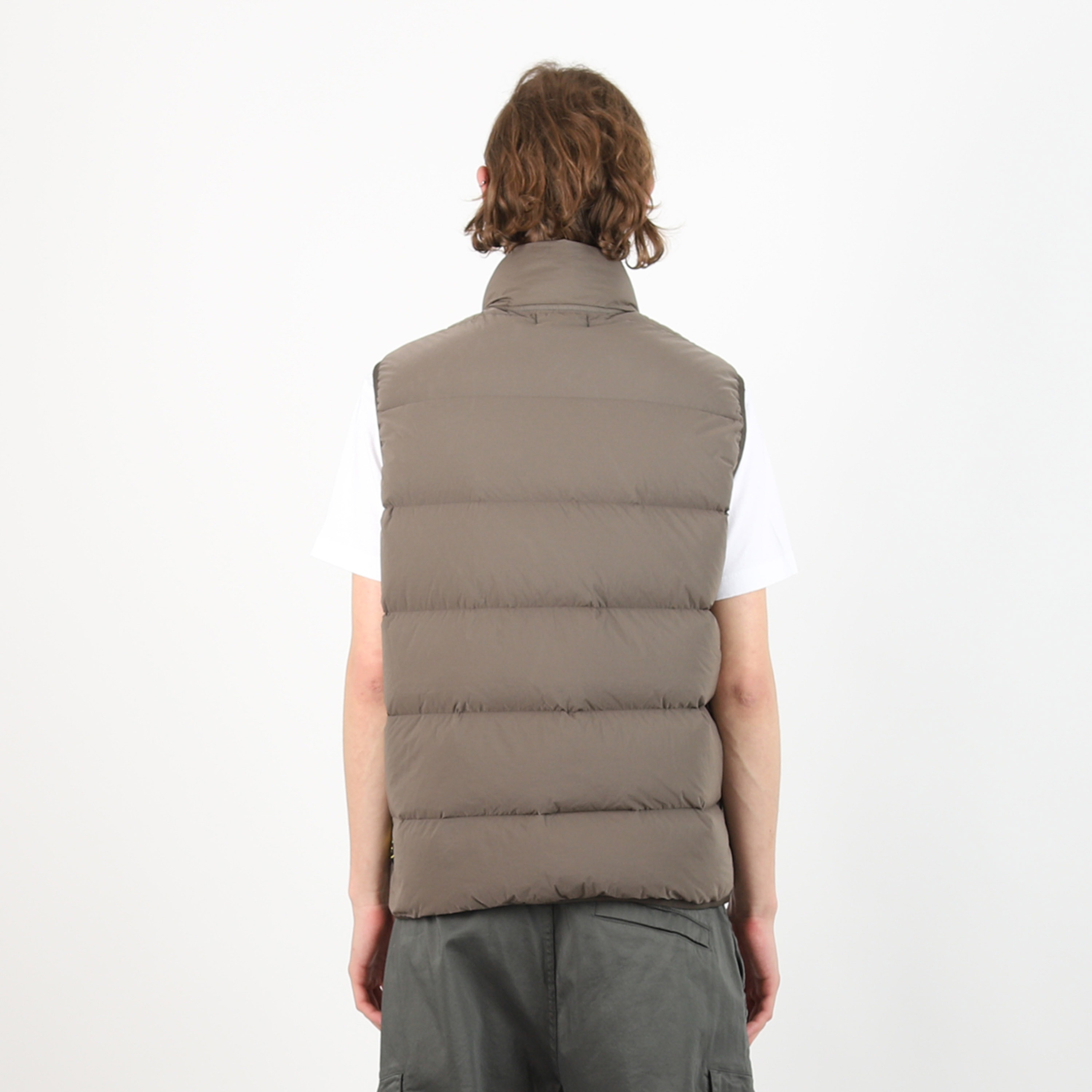 G0828 Sleeveless Realdown Jacket - Walnut product photo