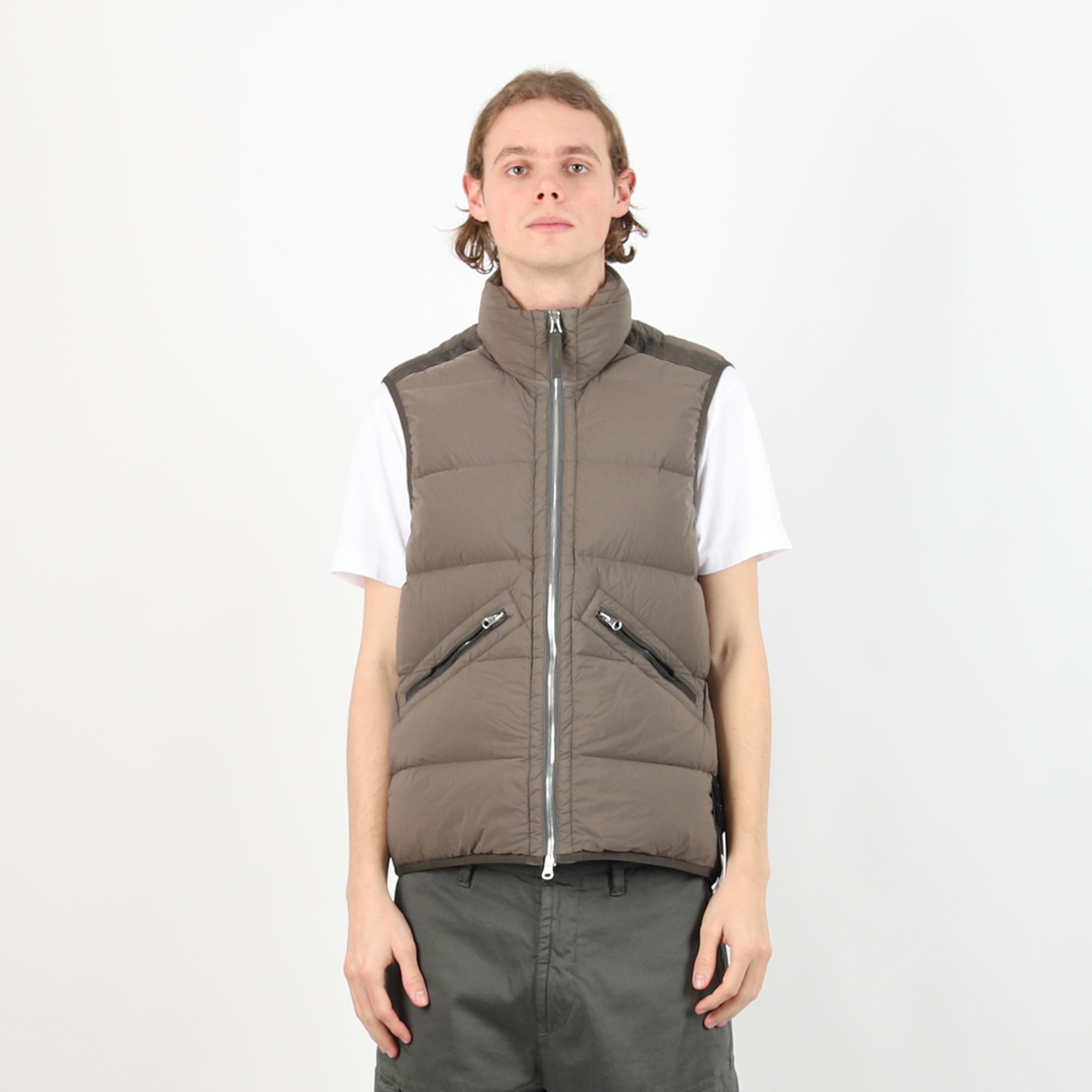 G0828 Sleeveless Realdown Jacket - Walnut product photo