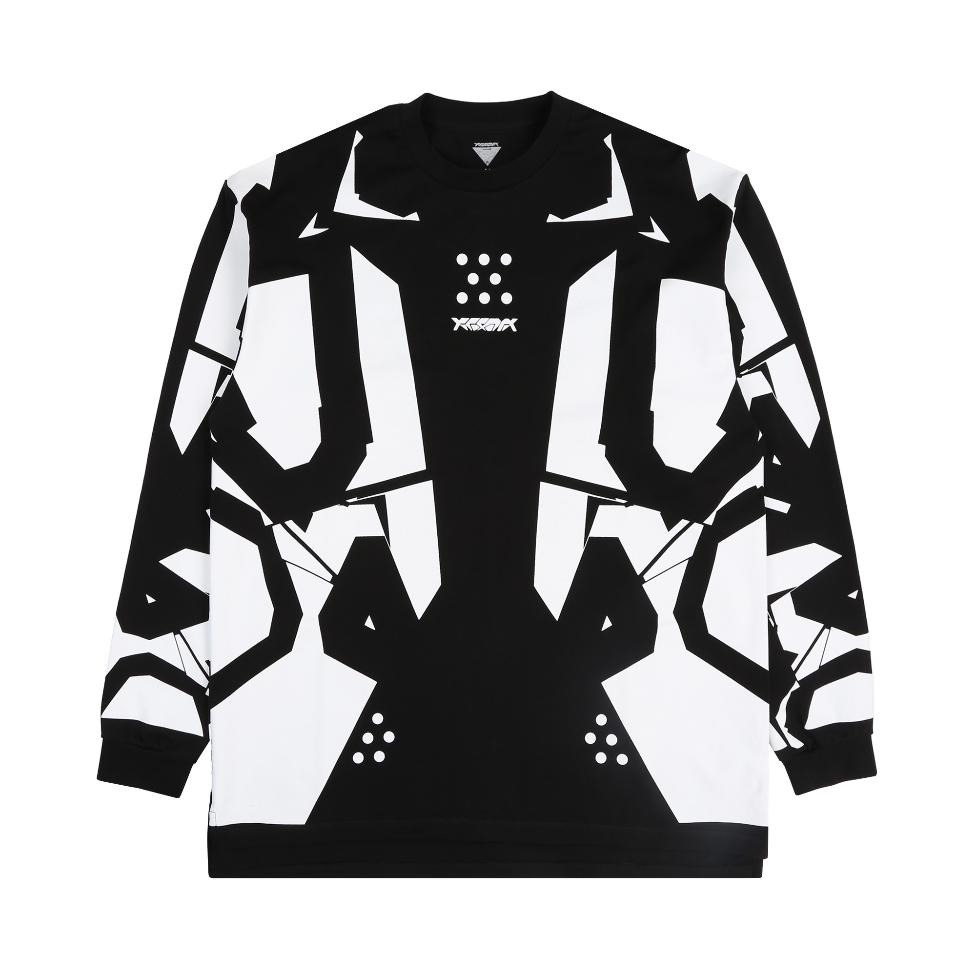 L/S T-Shirt - Black product photo