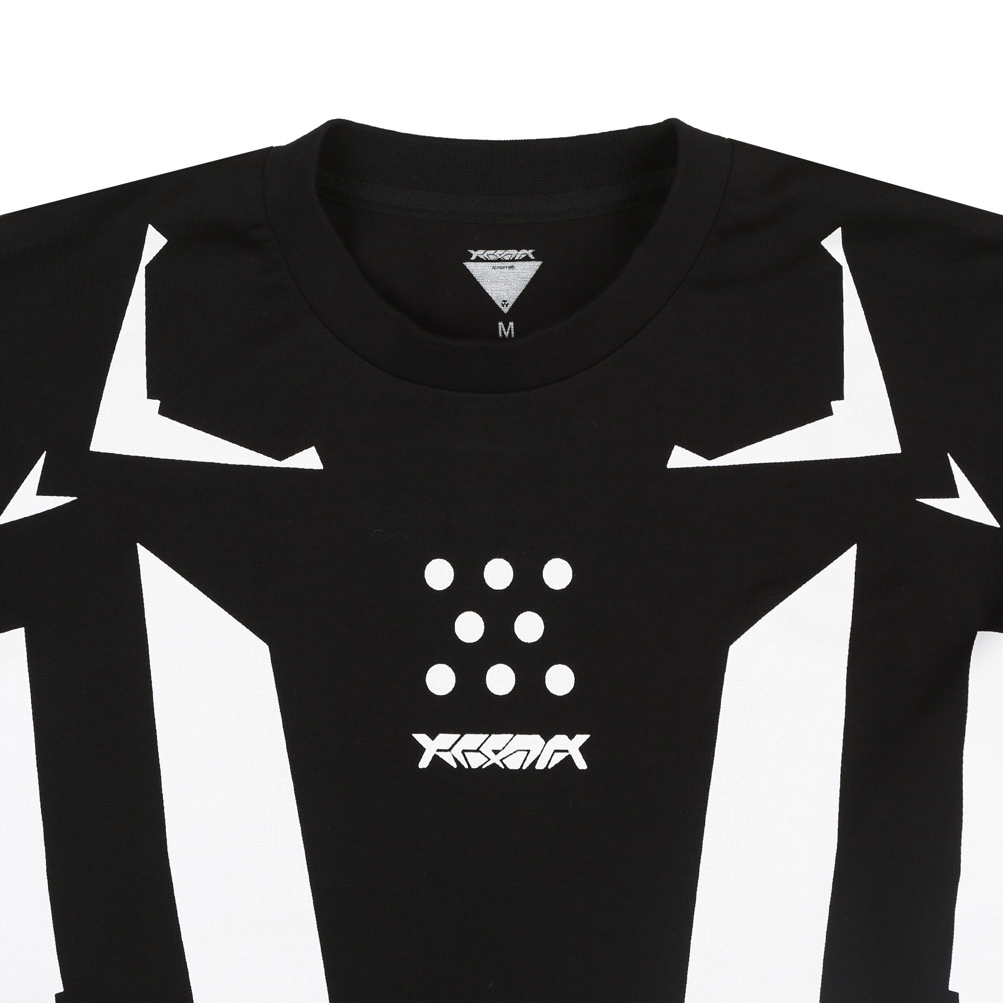 L/S T-Shirt - Black product photo