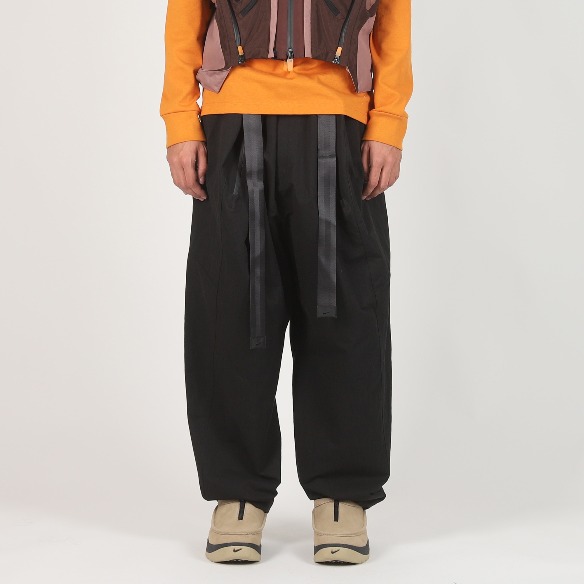 Nike ISPA ADPT Wrap Pant - Black/Black product photo