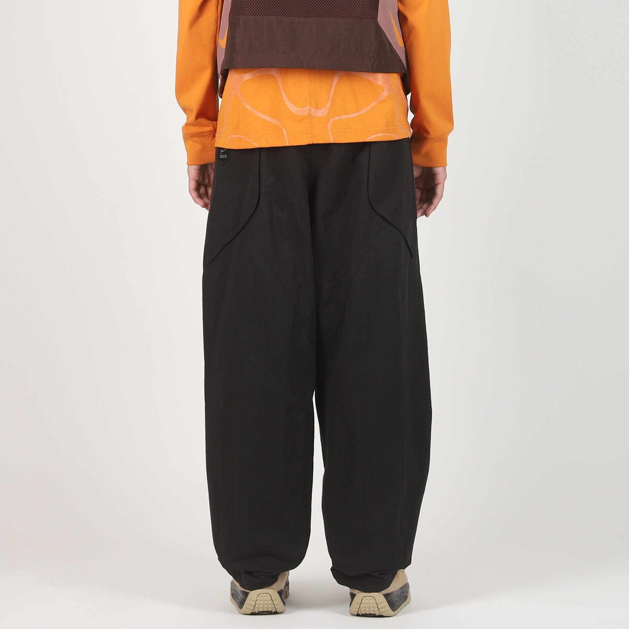 Nike ISPA ADPT Wrap Pant - Black/Black product photo